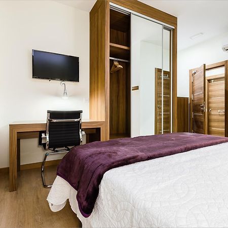 גרנדה Hostal Arriola מראה חיצוני תמונה