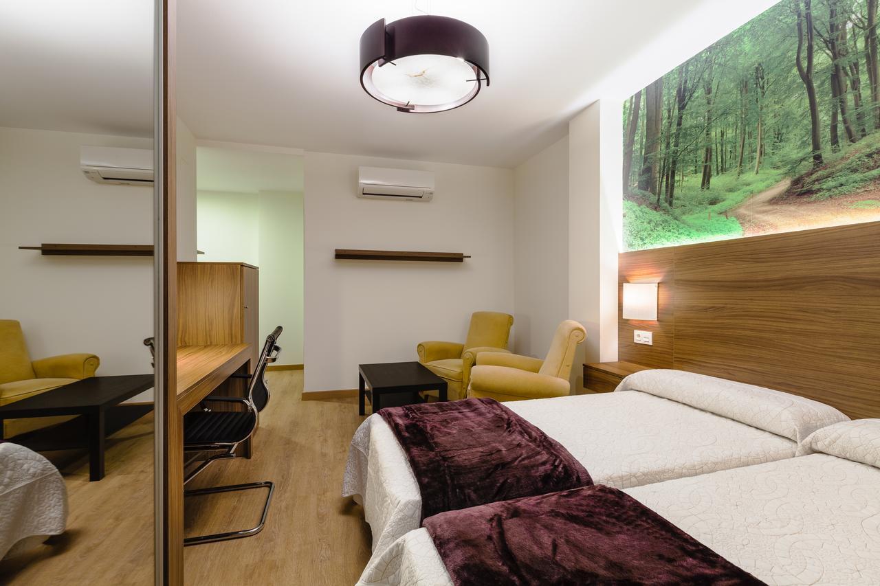 גרנדה Hostal Arriola מראה חיצוני תמונה
