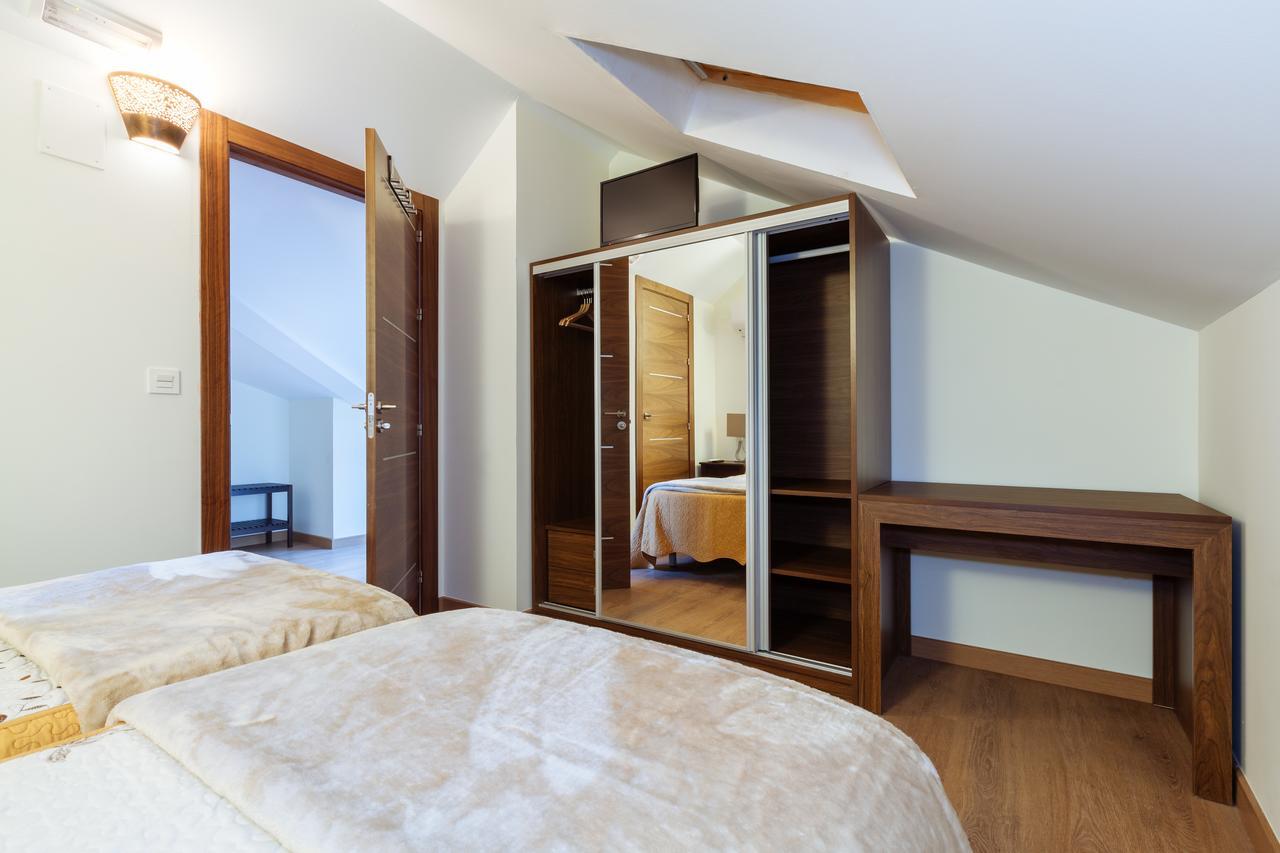גרנדה Hostal Arriola מראה חיצוני תמונה