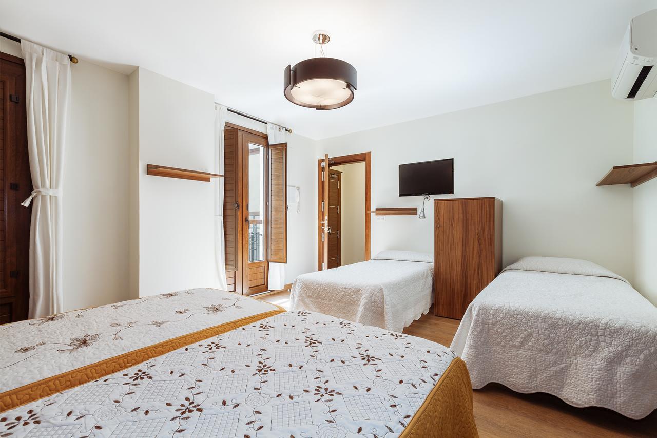 גרנדה Hostal Arriola מראה חיצוני תמונה