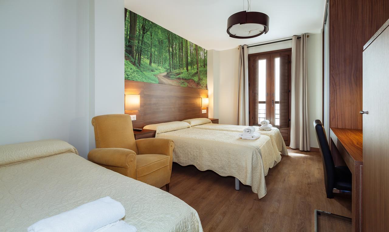 גרנדה Hostal Arriola מראה חיצוני תמונה
